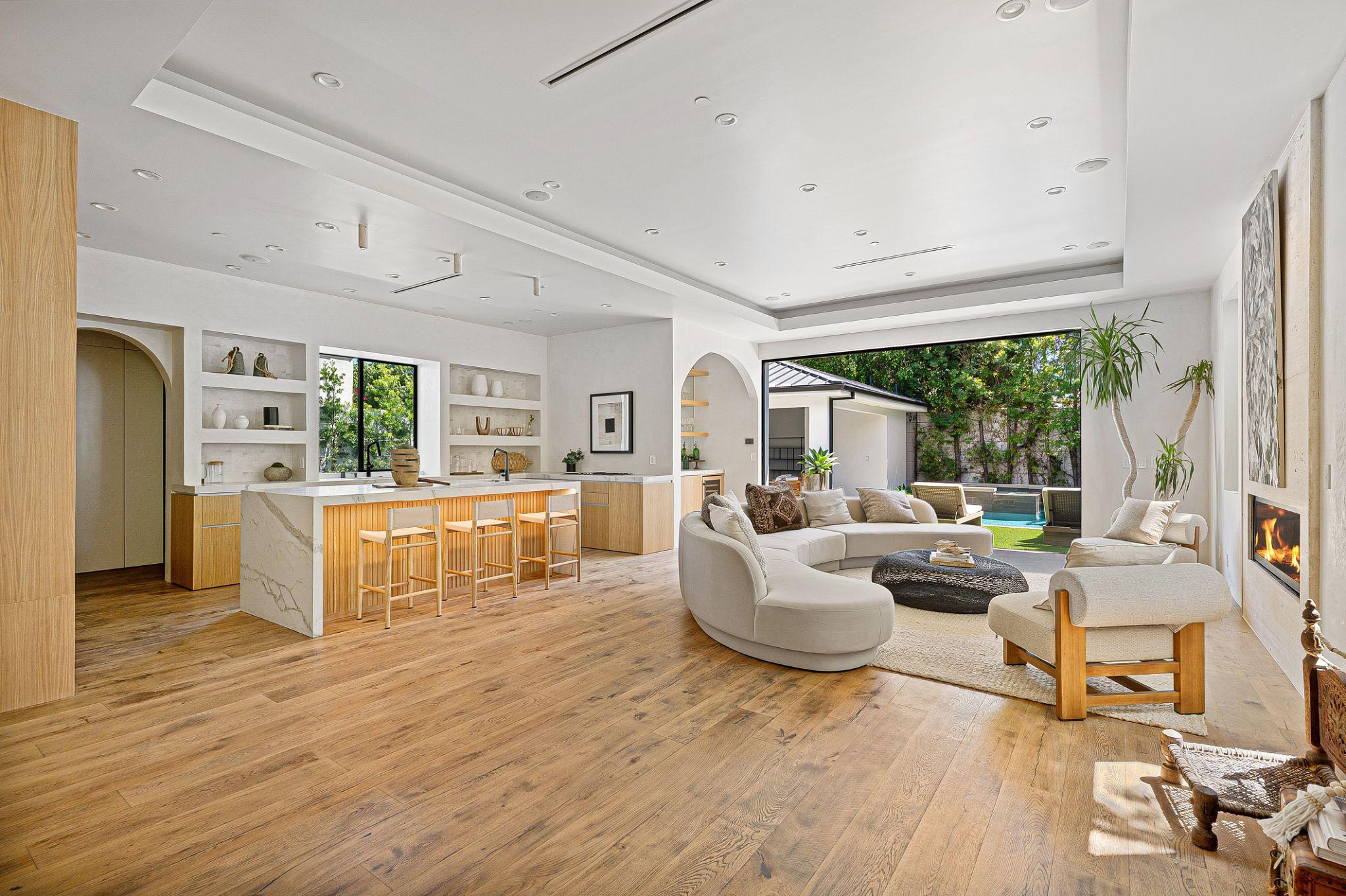 Modern Upgrade photo 3
